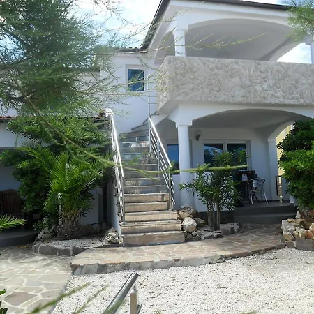 Vila Filipasic *