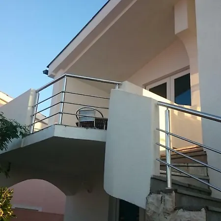 Vila Filipasic *