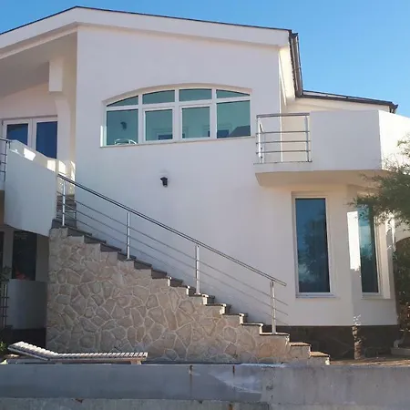 Apartment Vila Filipasic Vir